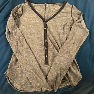 Lululemon grey/blue Henley